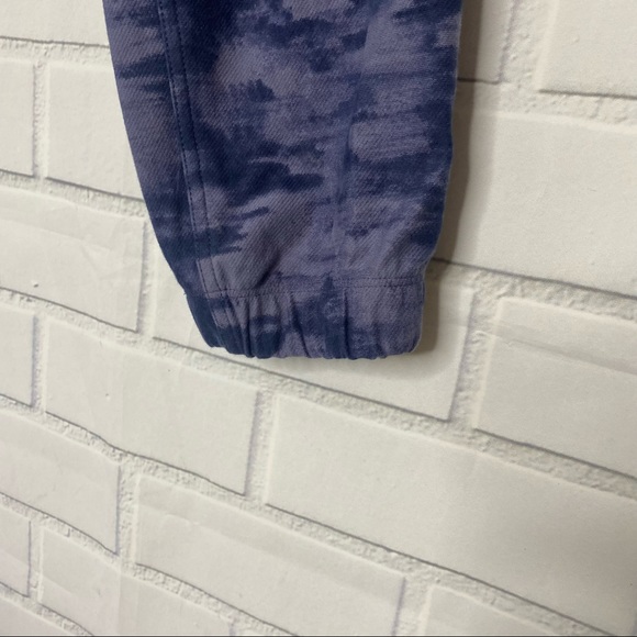 Athleta Farallon Printed Jogger size 6 - Picture 8 of 11